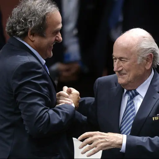 Michel Platini y Joseph Blatter son absueltos en caso de corrupción  - EFE