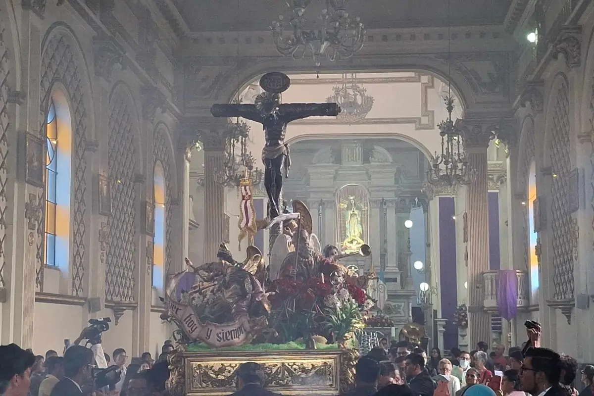 Los fieles celebraron la salida de la Venerada Imagen del Santo Cristo de Esquipulas., Álex Meoño.