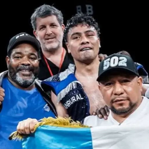 Lester Martínez lleva 19 triunfos como  profesional 