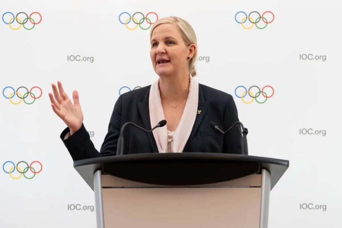 La exnadadora zimbabuense, Kirsty Coventry, de 41 años, ha sido elegida nueva presidenta del Comité Olímpico Internacional (COI) 