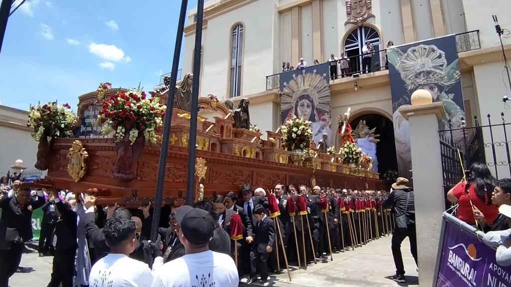  | Alex Meoño/Emisoras Unidas