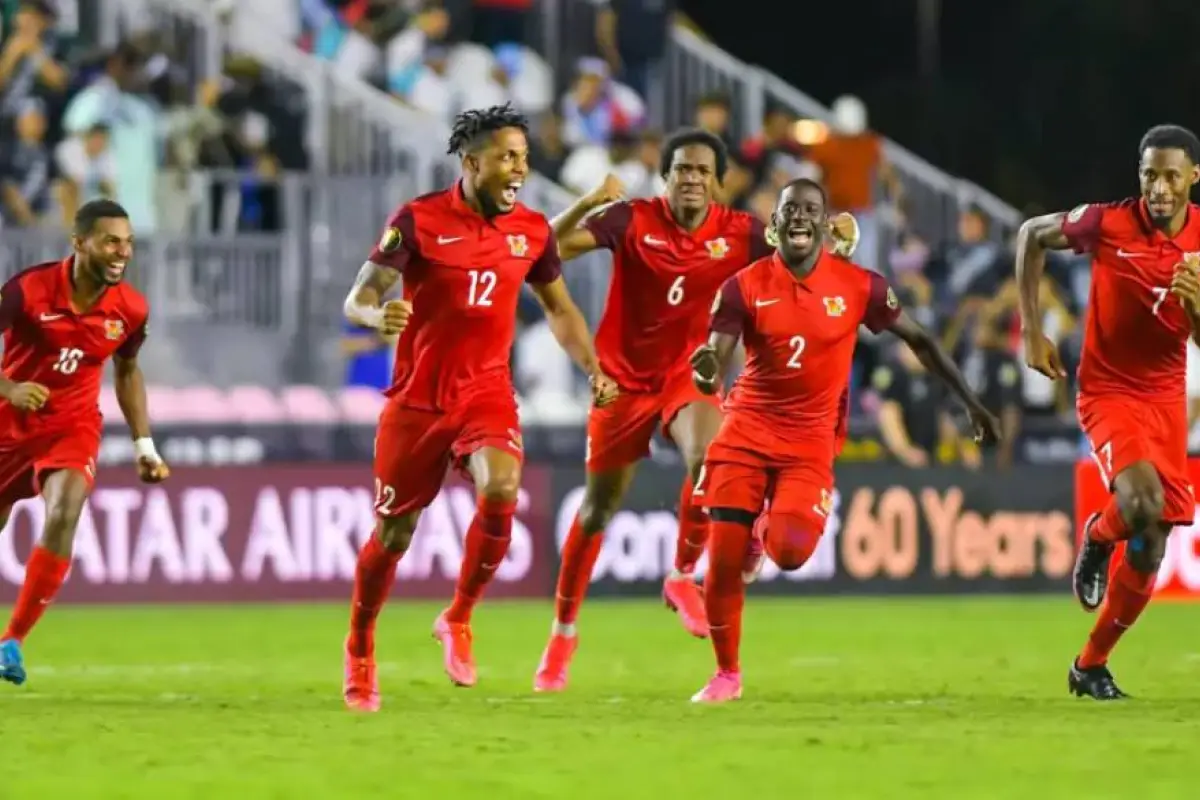 Selección de Guadalupe durante Copa Oro 2021