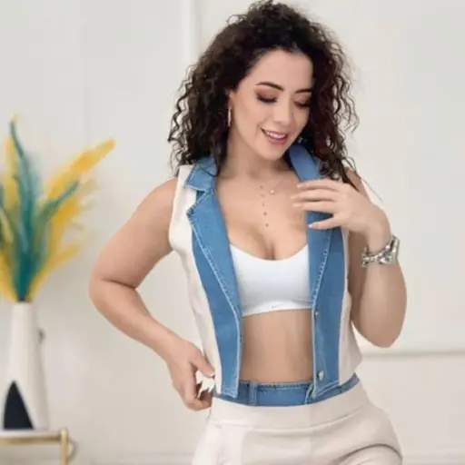 Danna Castillo ,Instagram