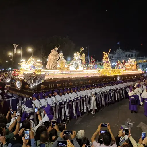 La Procesión de Cristo Rey, Jesús de Candelaria en la Plaza de la Constitución.  ,Foto Omar Solís