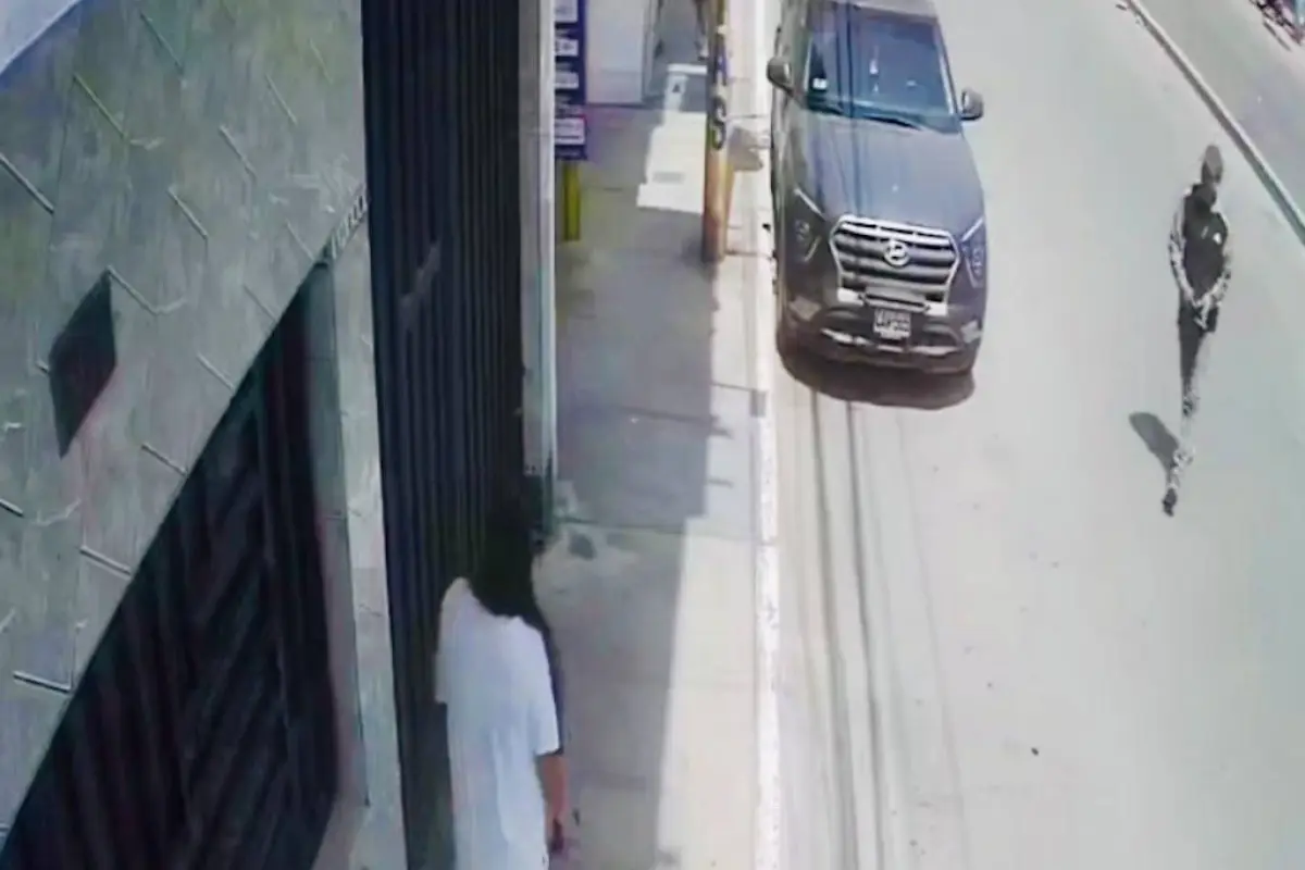 Mujer es víctima de sicario y el video genera indignación en redes., Redes sociales.
