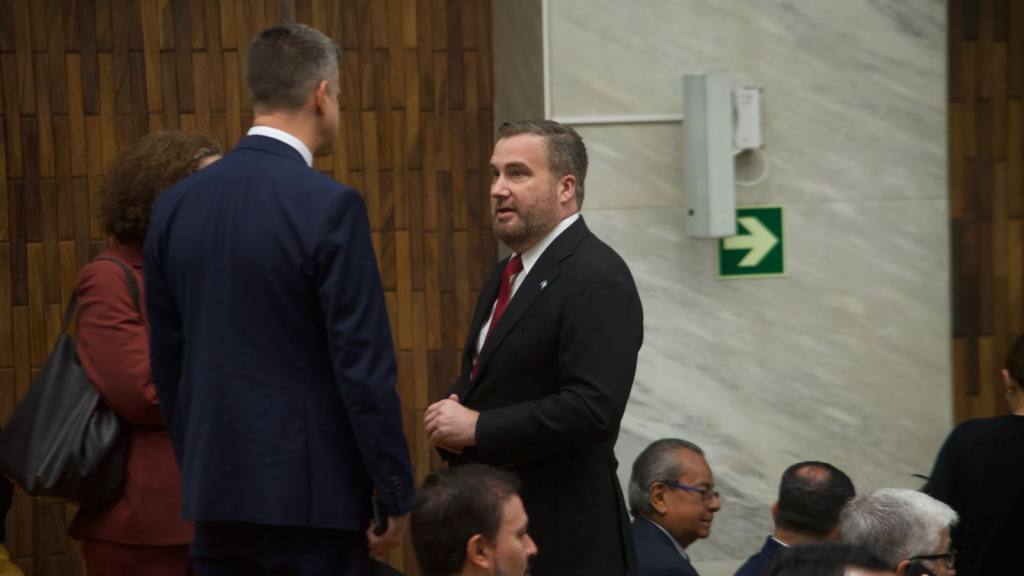 El embajador de los Estados Unidos en Guatemala, Tobin Bradley. | Omar Solís, Emisoras Unidas
