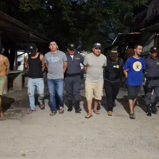 Sorprenden a reos cavando túnel en cárcel de Izabal