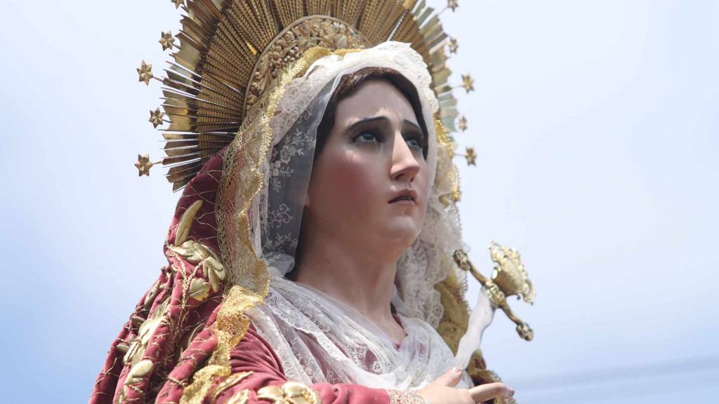 Virgen de Dolores acompaña a Jesús Nazareno de los Milagros | Álex Meoño