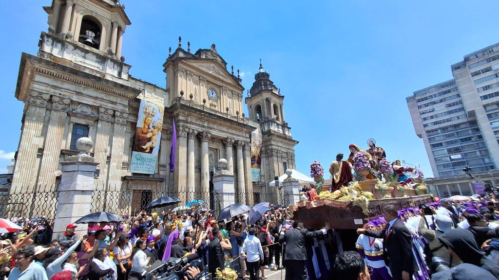 Celebran el paso de Jesús de las Palmas en Catedral Metropolitana | Álex Meoño