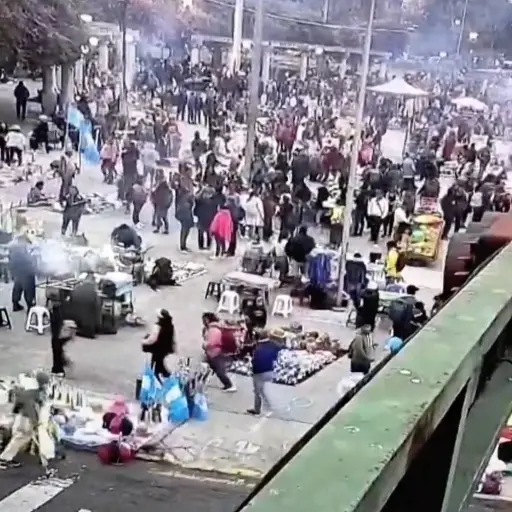Un grupo de sindicalistas del magisterio se reúne en la zona 9 capitalina. ,PMT capitalina/Montejo