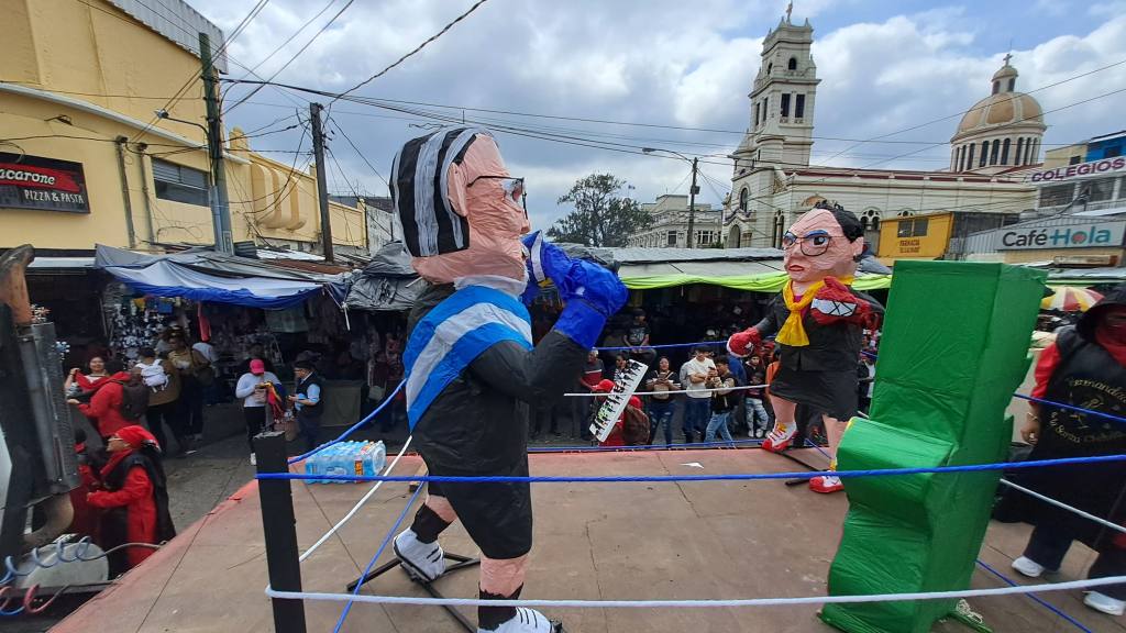  | Omar Solís, Emisoras Unidas