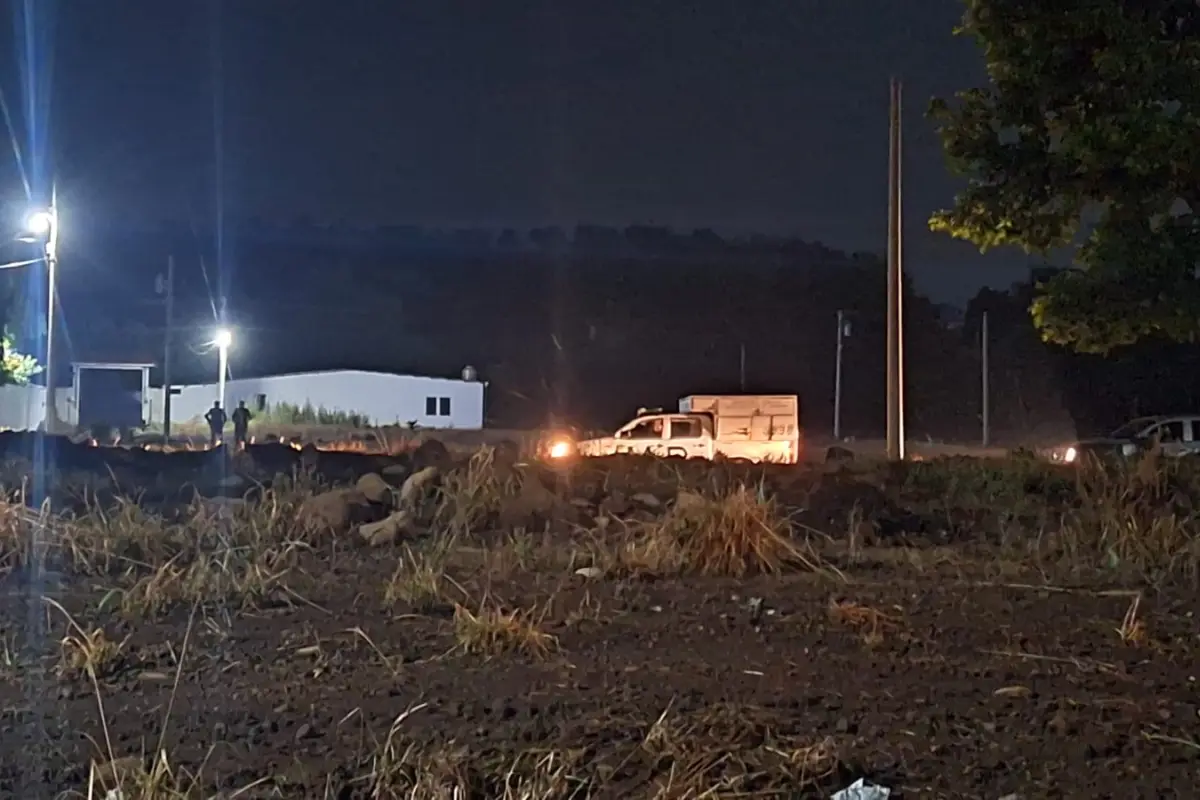 La pequeña fue ubicada en un terreno que queda frente a un hotel de la localidad., Edwin Guzmán