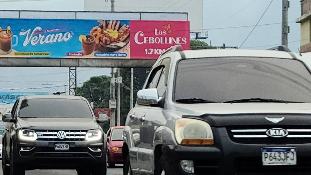 Operación retorno en carretera al Pacífico; veraneantes empiezan a regresar a la capital. | Oliver Paniagua