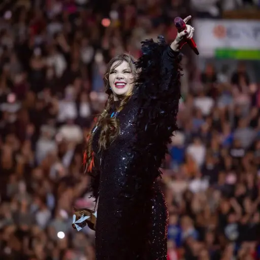 Yuridia hace historia al ser la primera mujer en llenar La Plaza de Toros México ,Instagram