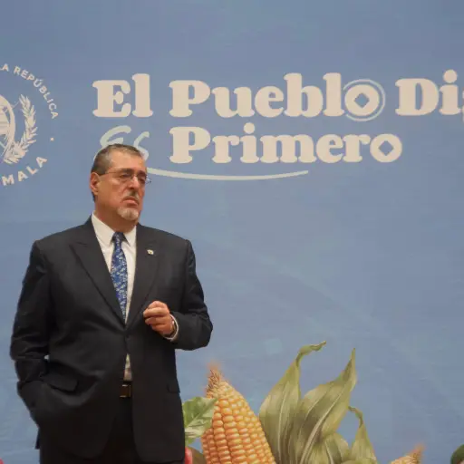 El presidente Bernardo Arévalo en conferencia de prensa en el Palacio Nacional.