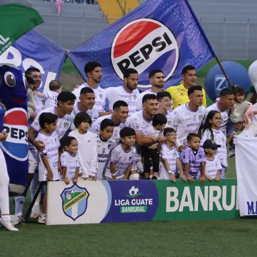 Once de Comunicaciones ante Cobán Imperial - Alex Meoño