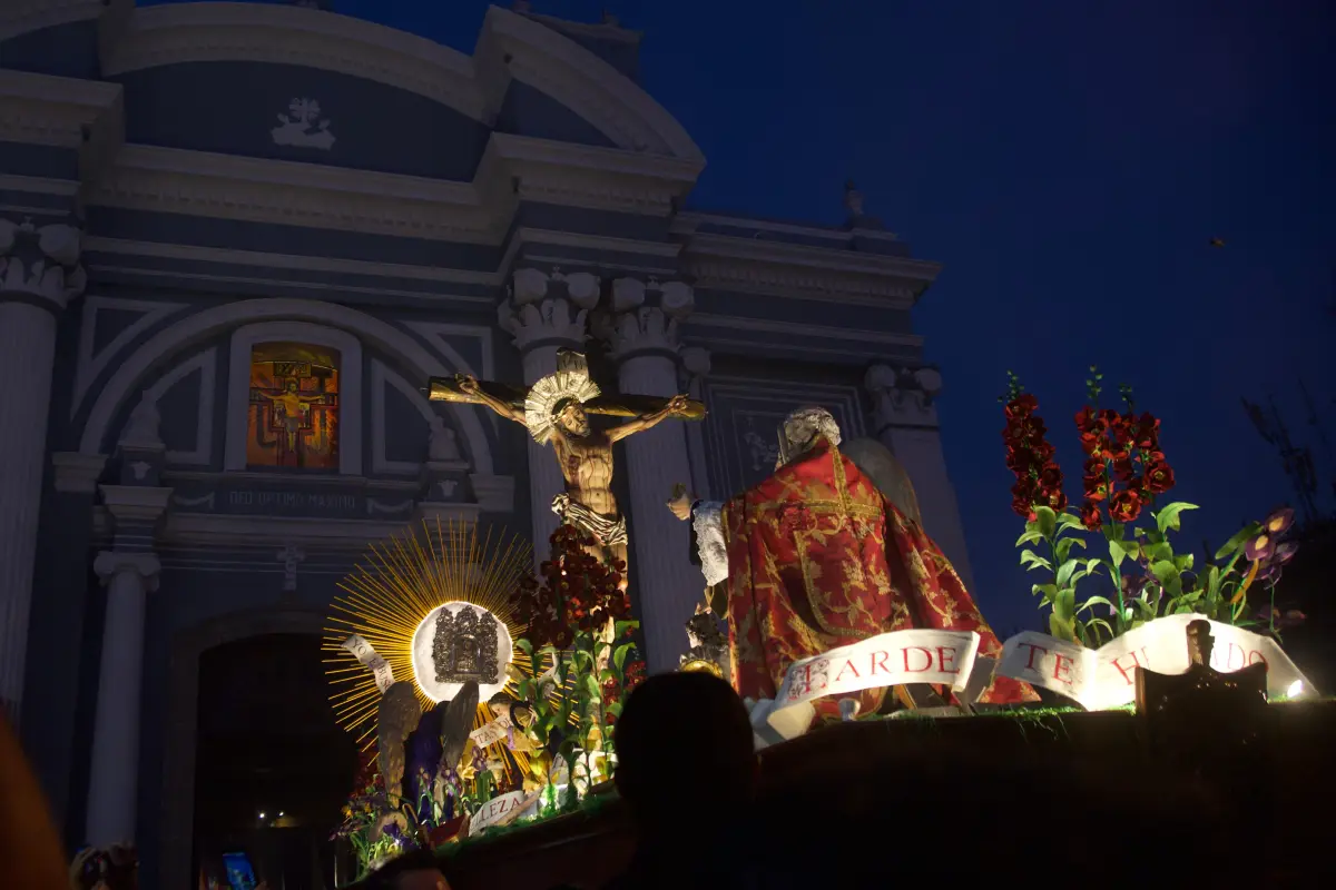 enerada Imagen de Cristo Crucificado de la Preciosísima Sangre., Foto Omar Solís