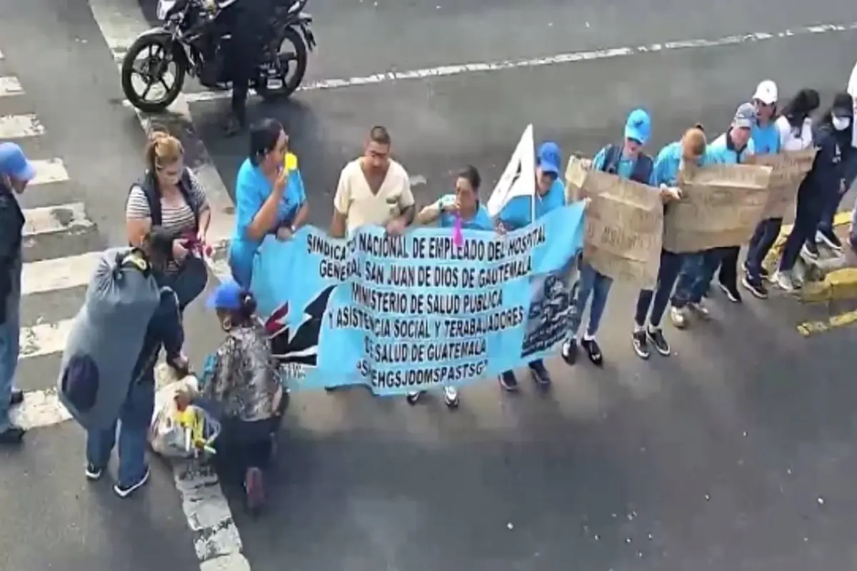 manifestantes de salud