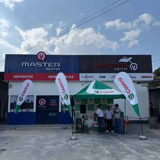 Master Auto y Master Moto llevan la garantía y durabilidad de sus productos y servicios a Río Hondo ,Cortesía