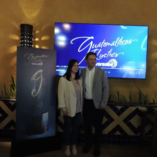 Guatemaltecos Ilustres ,Cortesía