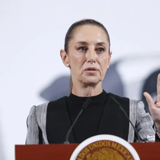 La presidenta de México, Claudia Sheinbaum, participa este martes en su conferencia matutina en Palacio Nacional de la Ciudad de México (México) , EFE/Mario GUzmán