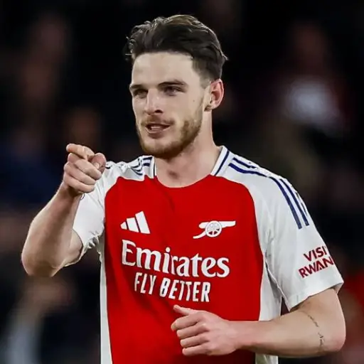 Declan Rice marca doblete de tiro libre al Real Madrid 