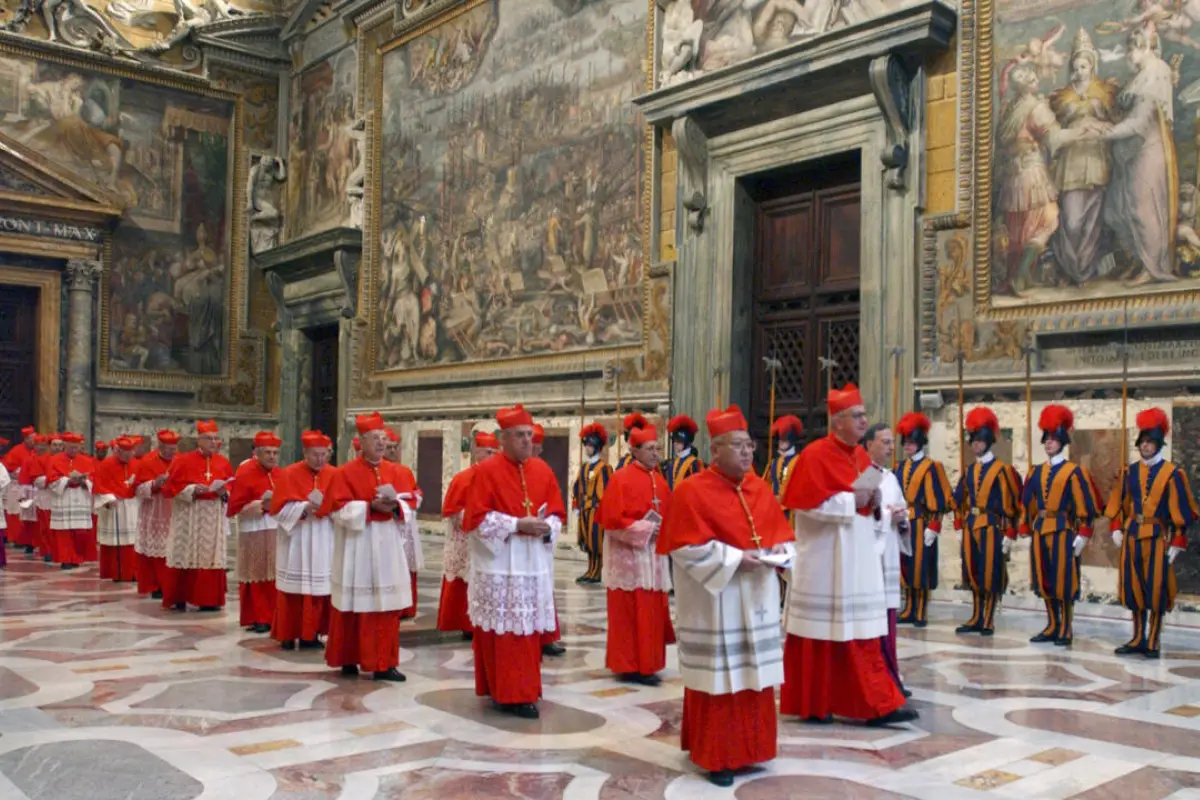 Conclave, Conclave