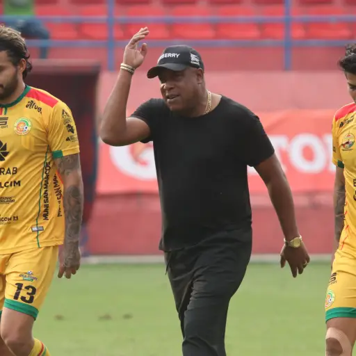 Hernán Medford, técnico del Deportivo Marquense - Alex Meoño