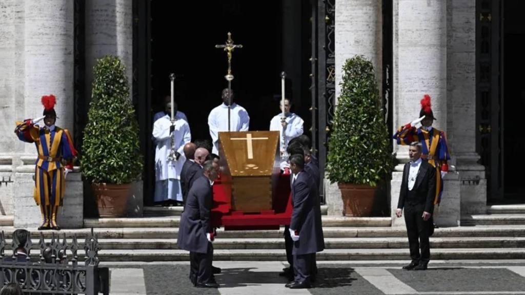 El funeral del papa Francisco: un histórico adiós en imágenes | EFE