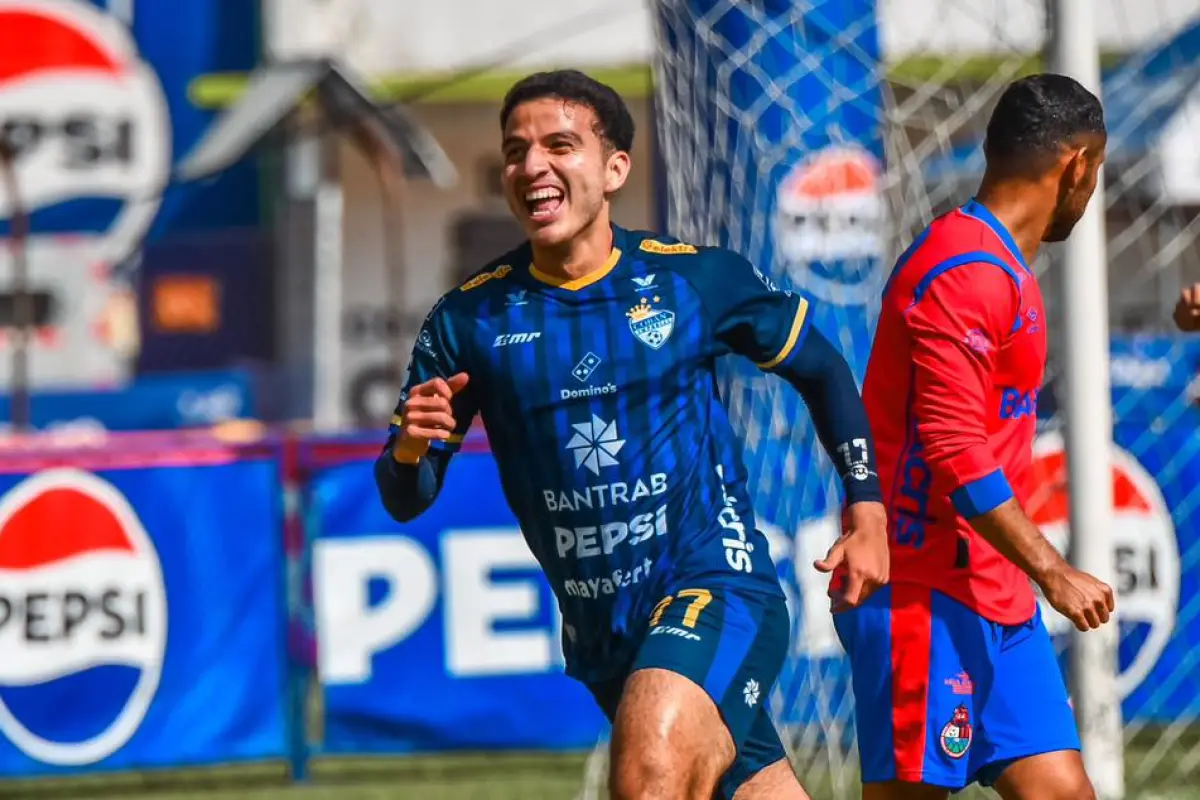 Celebración de Juan Winter ante Municipal - Cobán Imperial