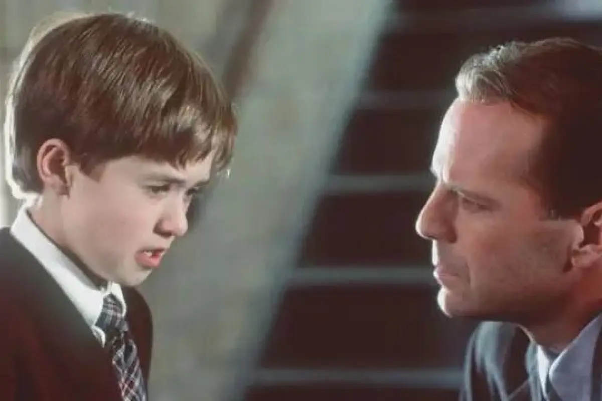 Haley Joel Osment, Instagram