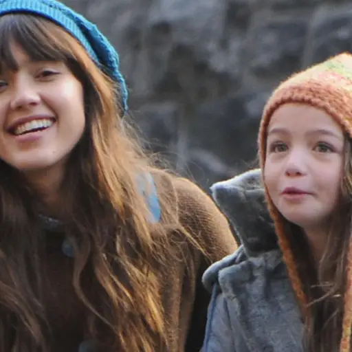 Sophie Nyweide ,Instagram