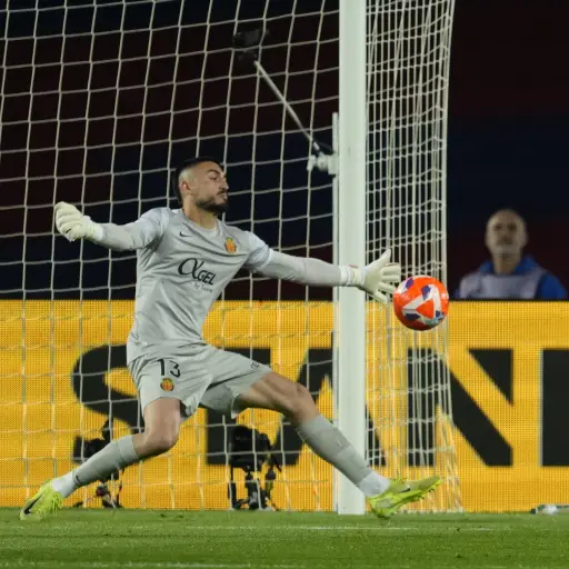 Barcelona derrotó a Mallorca 1-0, pese a rematar casi 40 veces