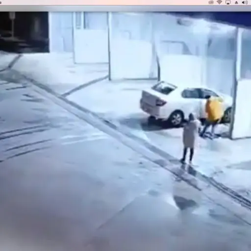 Tragedia en car wash. ,Captura de pantalla video X.