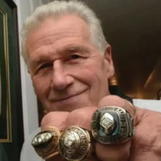 Tom Brown, 3 veces campeón de la NFL con Packers en la era Lombardi, muere a los 84 años