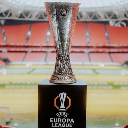 Trofeo de la UEFA Europa League - instagram @europaleague