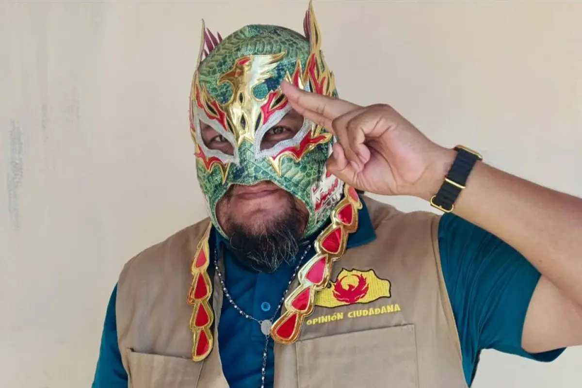 El Guerrero Fénix, Redes sociales