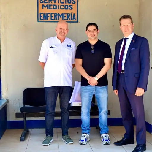 El exfiscal anticorrupción recibió la visita de la delegación de la Unión Europea.  ,Foto X