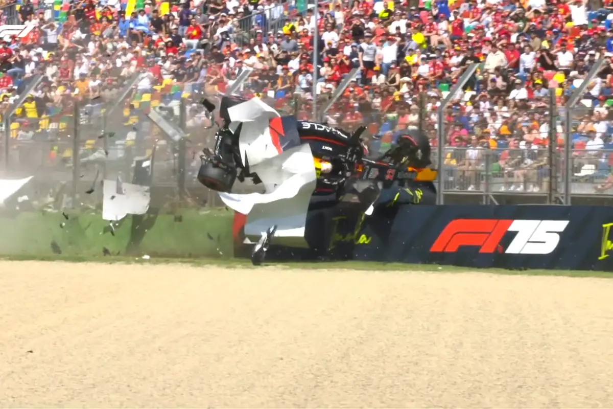Yuki Tsunoda sufre impactante accidente en el GP de Emilia-Romagna - F1