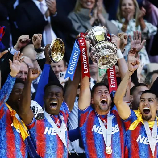 Crystal Palace conquista la FA Cup 2025 tras derrotar al Manchester City - EFE