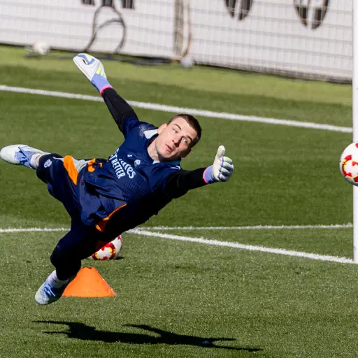Lunin, portero del Real Madrid - EFE