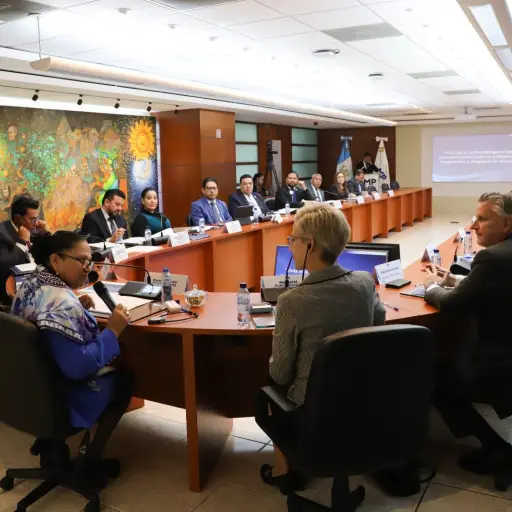 Los equipos a cargo de Porras y Satterthwaite se reunieron durante la tarde del martes 13 de mayo en Ciudad de Guatemala. ,Ministerio Público