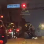 Asalto genera alarma en redes. ,Captura de pantalla video X.