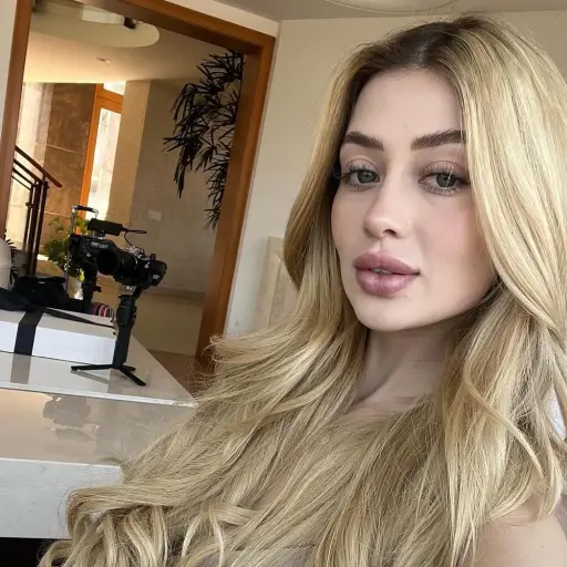 Valeria Márquez ,Redes sociales