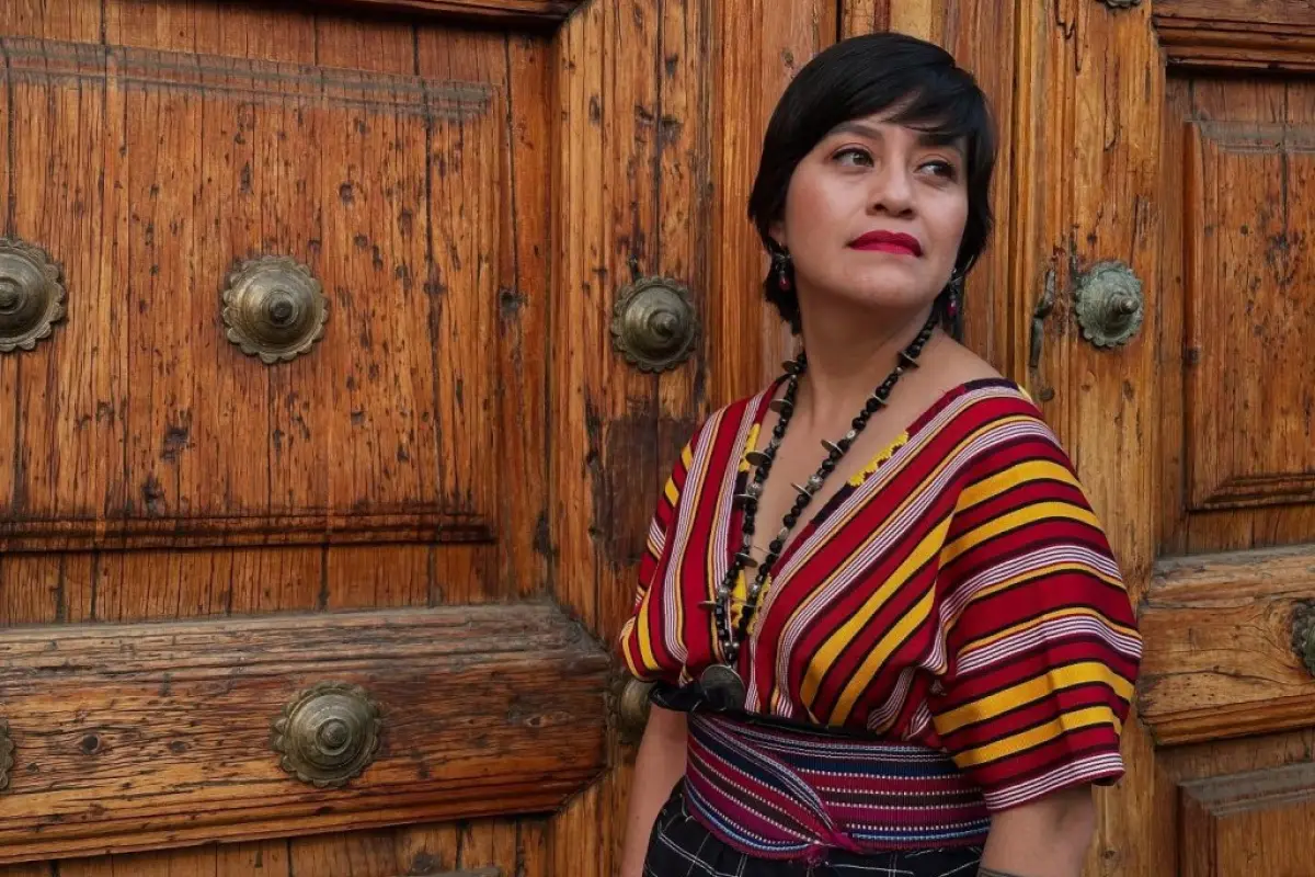 Lucia Ixchíu, Redes sociales