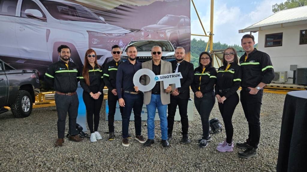 Lanzamiento Sinotruk Bolden S6  | Emisoras Unidas