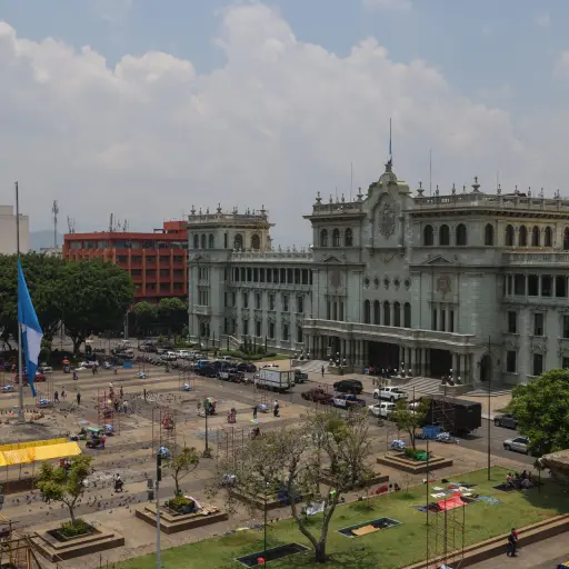 Fotografía de archivo en donde se ve el centro de Ciudad de Guatemala (Guatemala) , EFE/ Mariano Macz