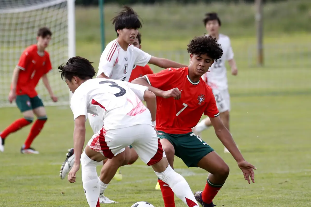 Cristiano Ronaldo Jr. debuta con la sub-15 de Portugal - EFE