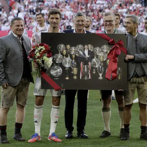 Emotiva despedida de Thomas Müller en el Allianz Arena - EFE