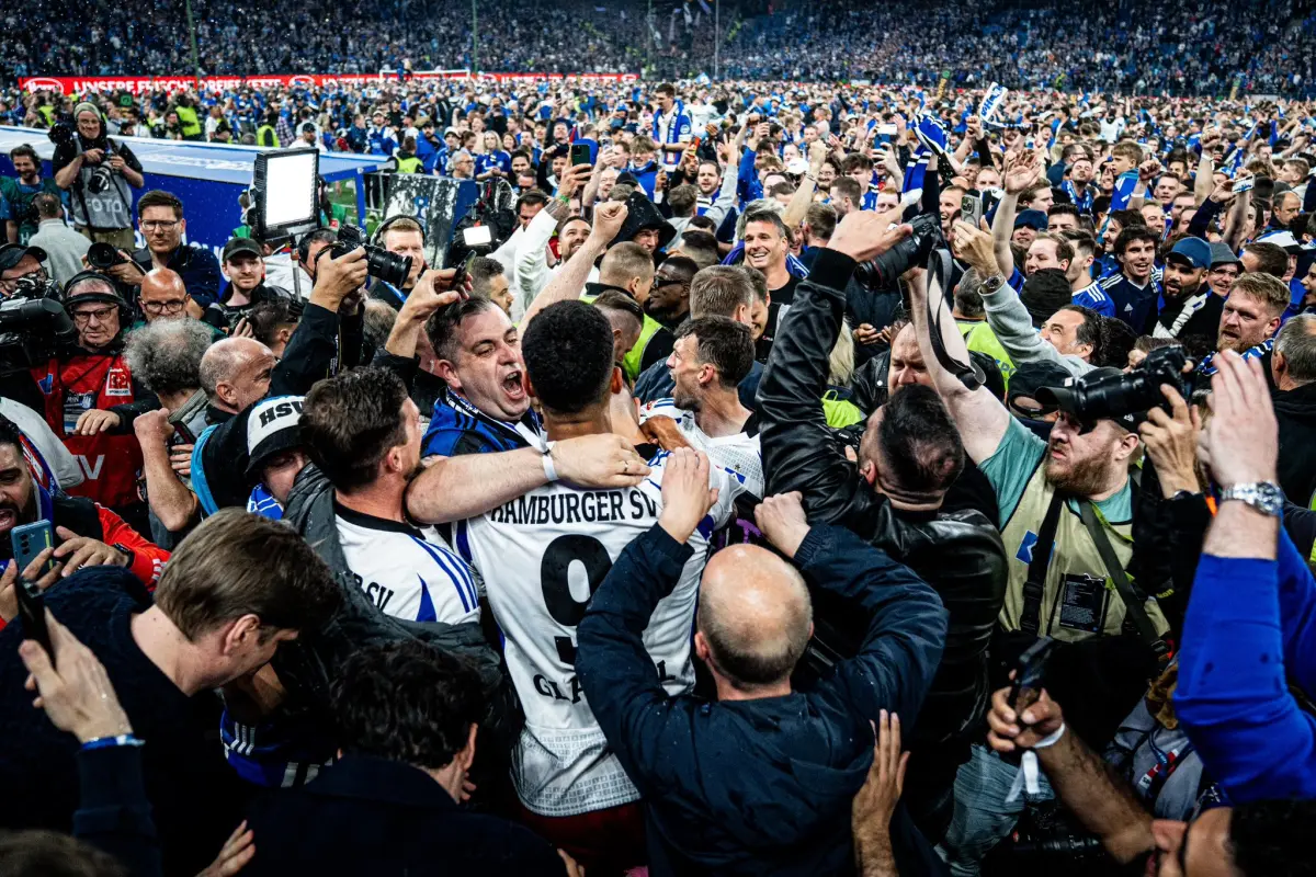 El histórico Hamburgo vuelve a la Bundesliga - HSV